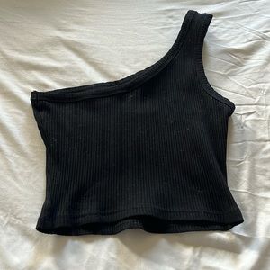 Black, one shoulder, crop top